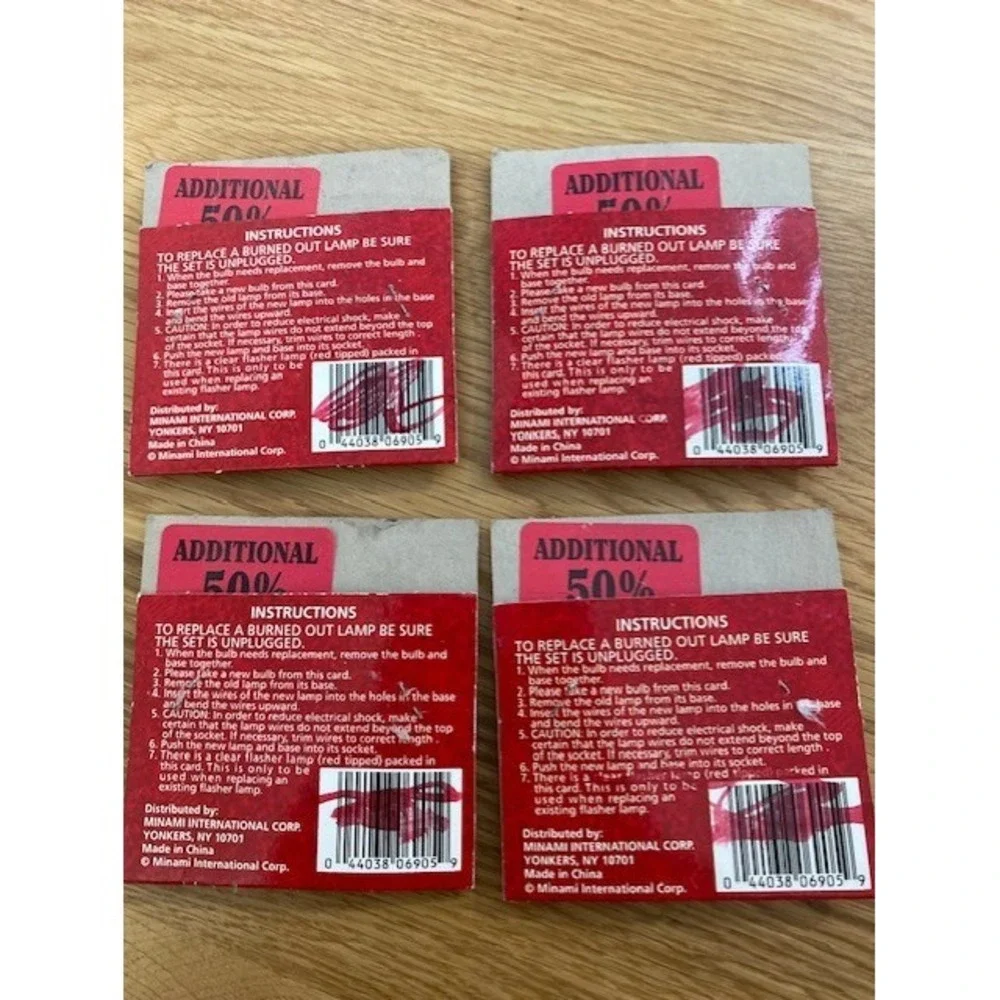 Vintage Forest Christmas Tree Light Replacement Bulbs 4 pack 4 Regular 1 Flasher